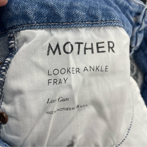 MOTHER The Looker Ankle Fray Skinny Jeans in Love Gun Distressed Light Wash 25 - Picture 10 of 13